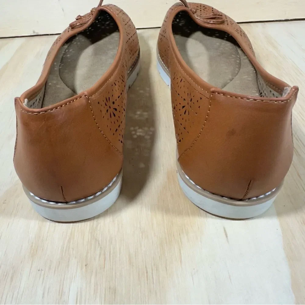 White Mountain Delgado Brown Ballet Flats Women’s Size 7